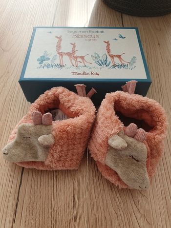 Chaussons girafe 0/6mois Moulin Roty