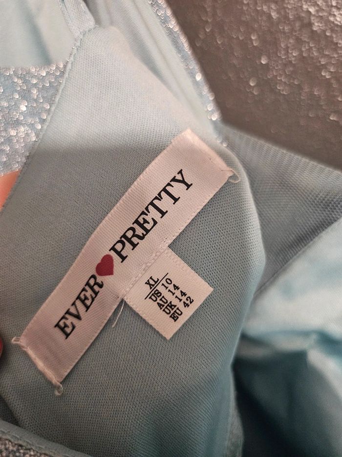 Robe patineuse bleu pailleté taille 42 - photo numéro 4