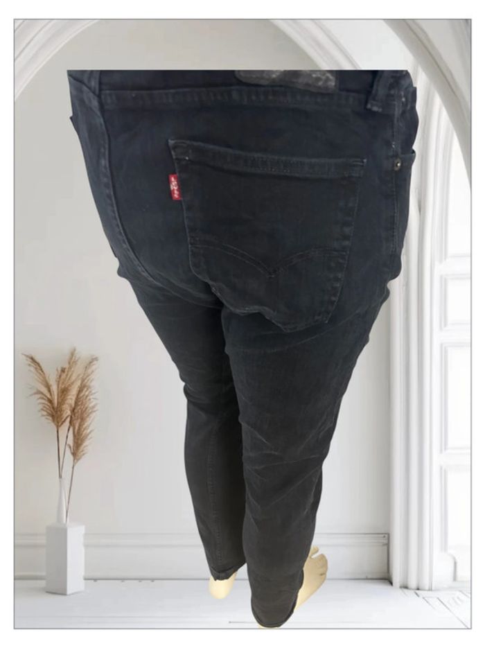 Jean Levi’s Slim Noir – Taille 34/32 - photo numéro 10