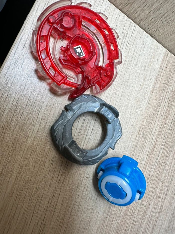 Toupie beyblade unicrest u2 - photo numéro 3
