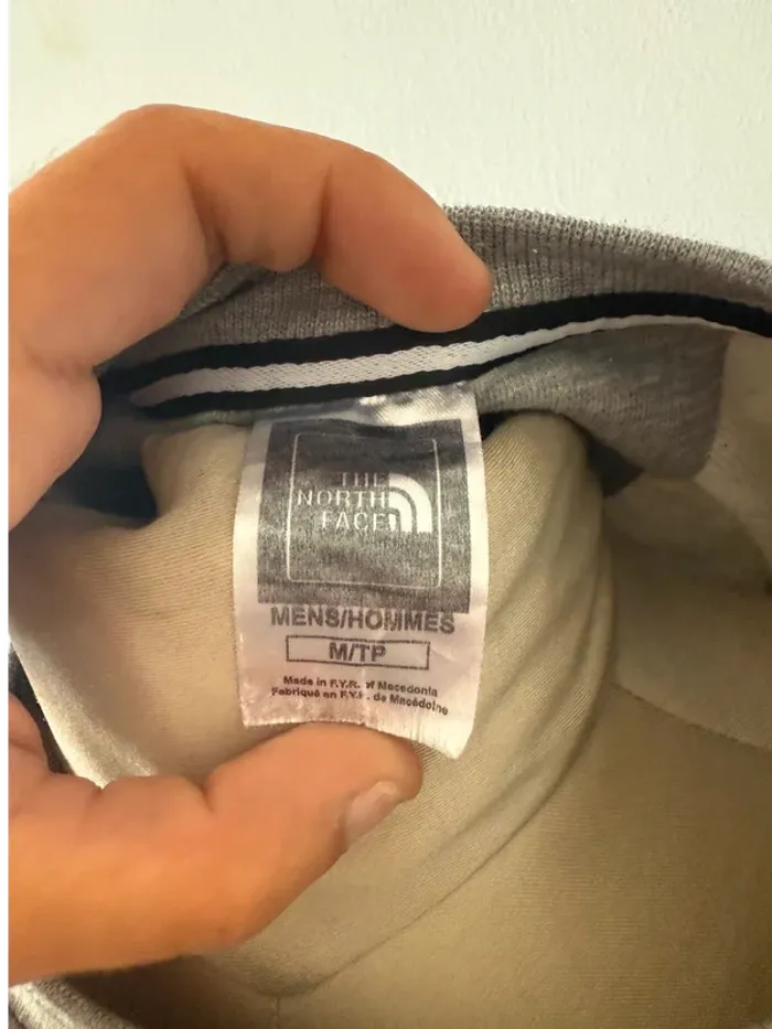 🧥 Sweat gris The North Face - Unisexe - photo numéro 3