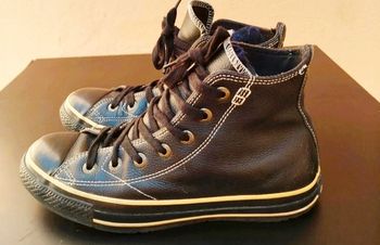 Baskets Converse cuir femme T 38