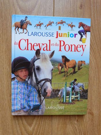 Livre Larousse Junior du Cheval et du Poney