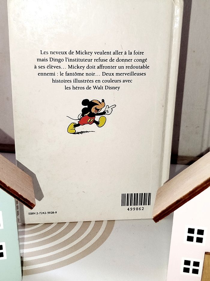 📚  Vintage France Loisirs  2 aventures de Mickey - photo numéro 4