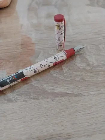 Stylo plume Visage Ink