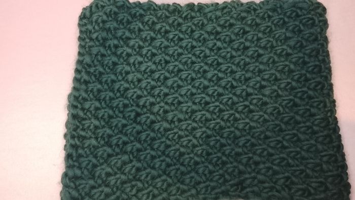 Cache-col en maille - Vert profond, fait main - photo numéro 2