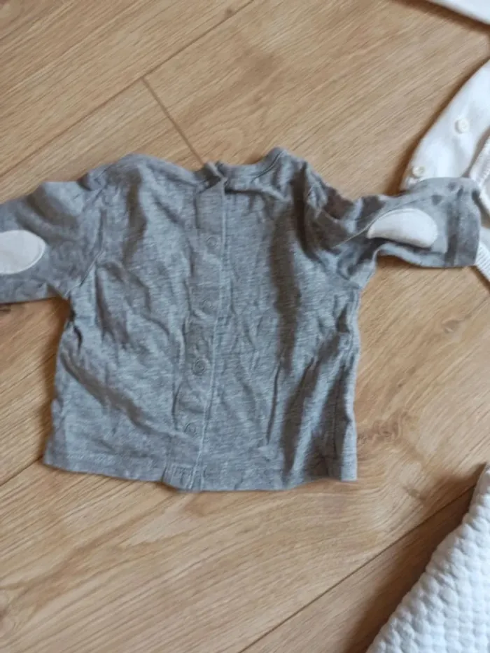 Ensemble salopette t-shirt manches longues et brassiere - photo numéro 9