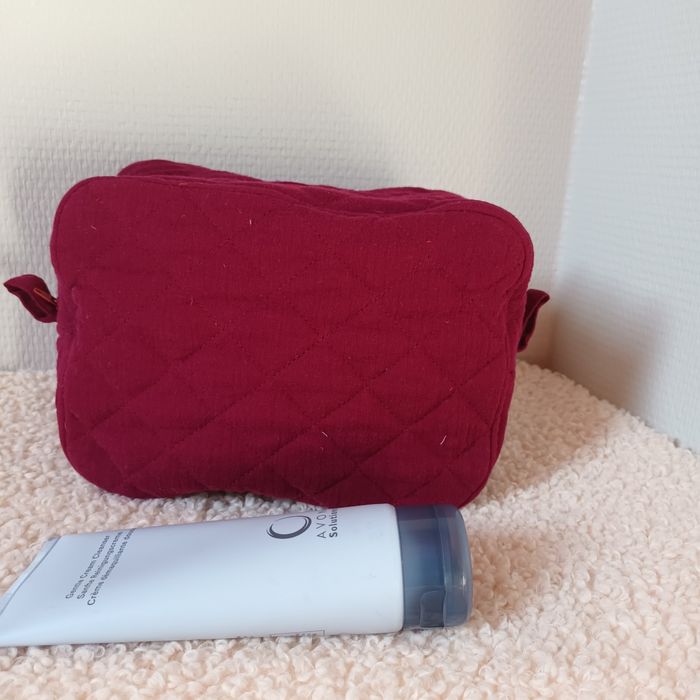Trousse toilette où maquillage gaze de coton matelassée lie de vin où vieux rose - photo numéro 4