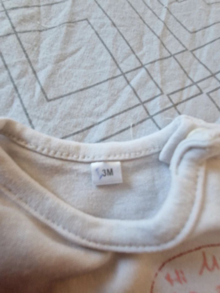 T shirt - photo numéro 2