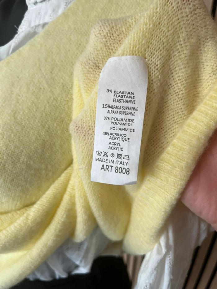 Pull sans manche jaune - photo numéro 3