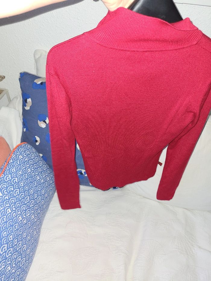 Gilet rouge bordeaux taille 38 - photo numéro 4