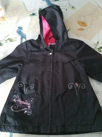 Veste à capuche 3 ans