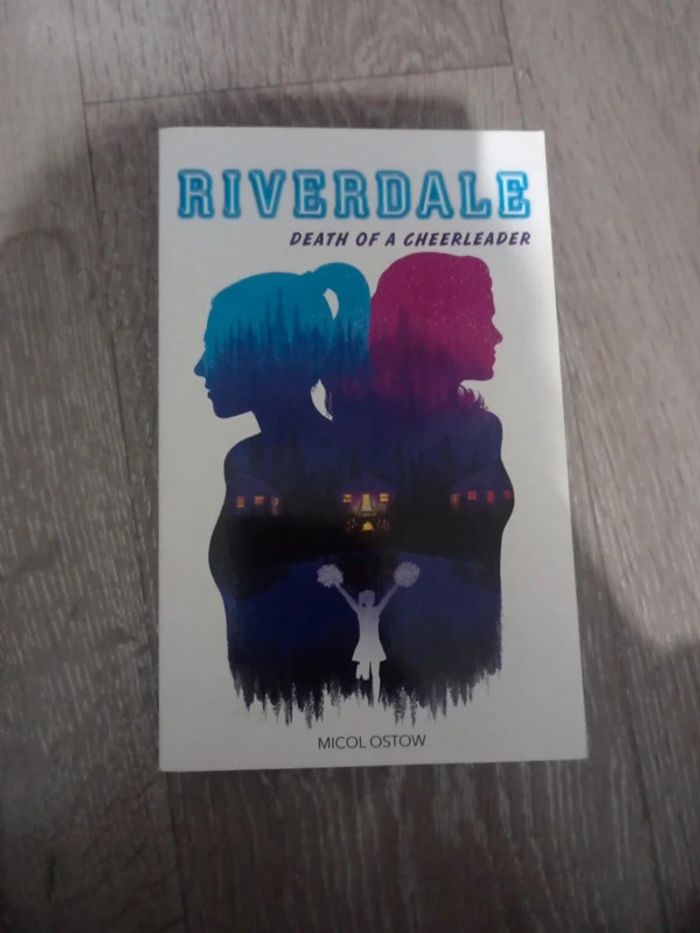 5 livres riverdale - photo numéro 7