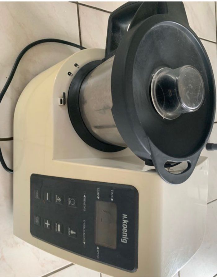 Robot multifonction H.koenig