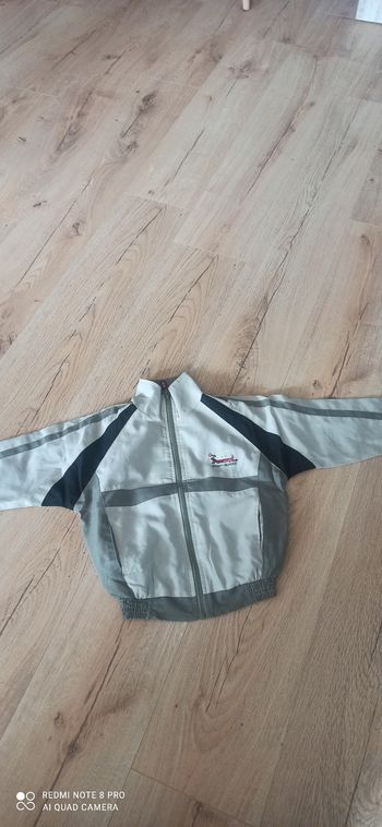 Veste de sport 3 ans