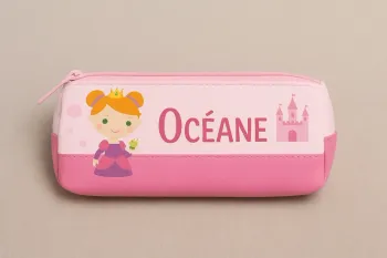 Petite trousse prénom " Océane " Neuf, jamais servis.