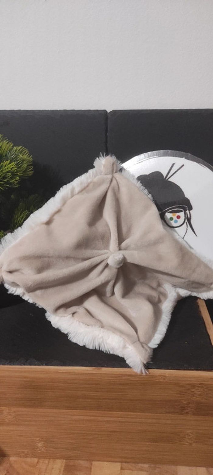 doudou baby nat lapin blanc beige marron fourrure carré plat Noeud - photo numéro 2