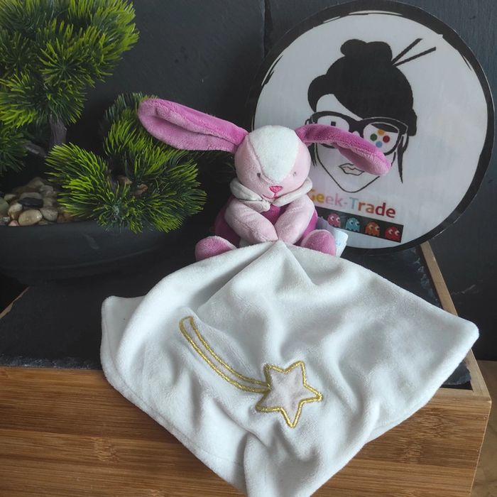 Doudou mouchoir lapin Baby nat Les Comètes violet rose étoile filante Bn0311