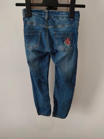 Jeans tape à l'oeil 7 ans