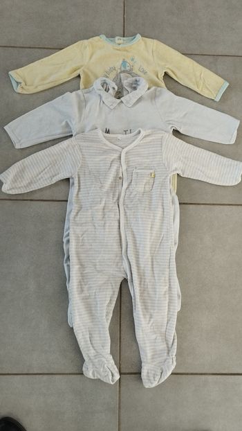 Lot 3 pyjamas 2 ans