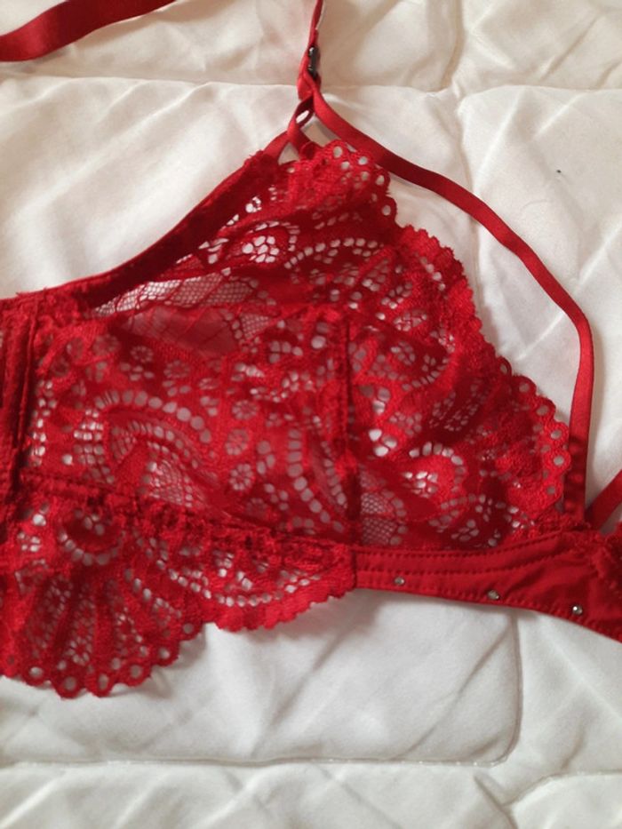 Soutien gorge - photo numéro 2