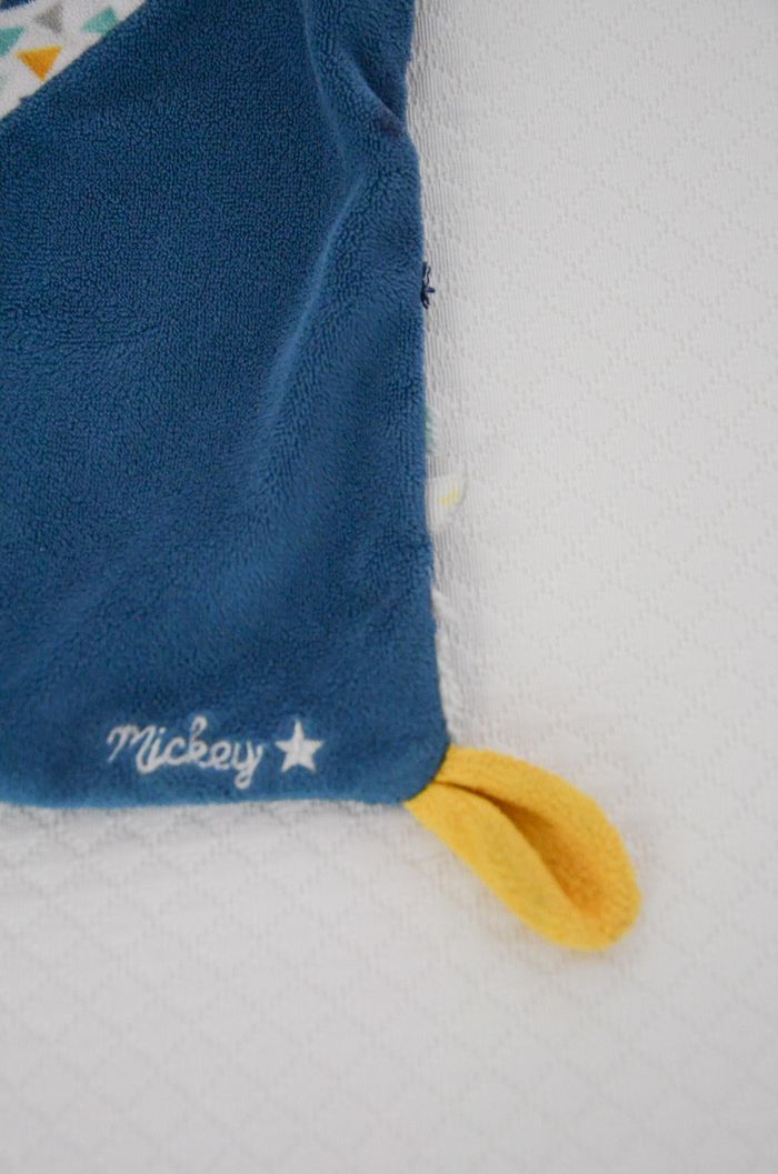 DOUDOU MICKEY ** DISNEY BABY **1675 - photo numéro 4