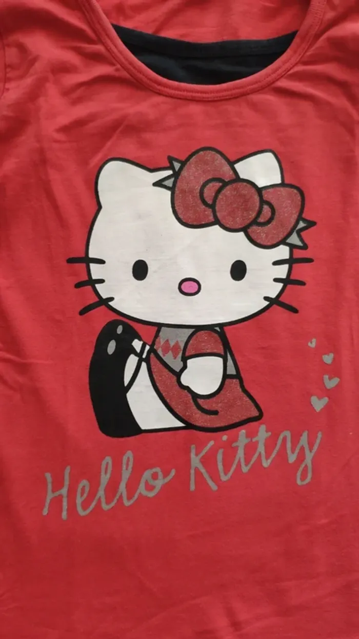 T-shirt manches longues rouge hello Kitty 8 a - photo numéro 2