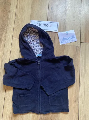 Gilet capuche zippe liberty