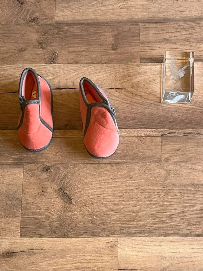 Je vend des chaussons neuf sans etiquette