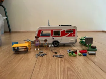 Playmobil caravane