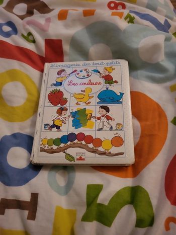 L imagerie des tout petits  les couleurs