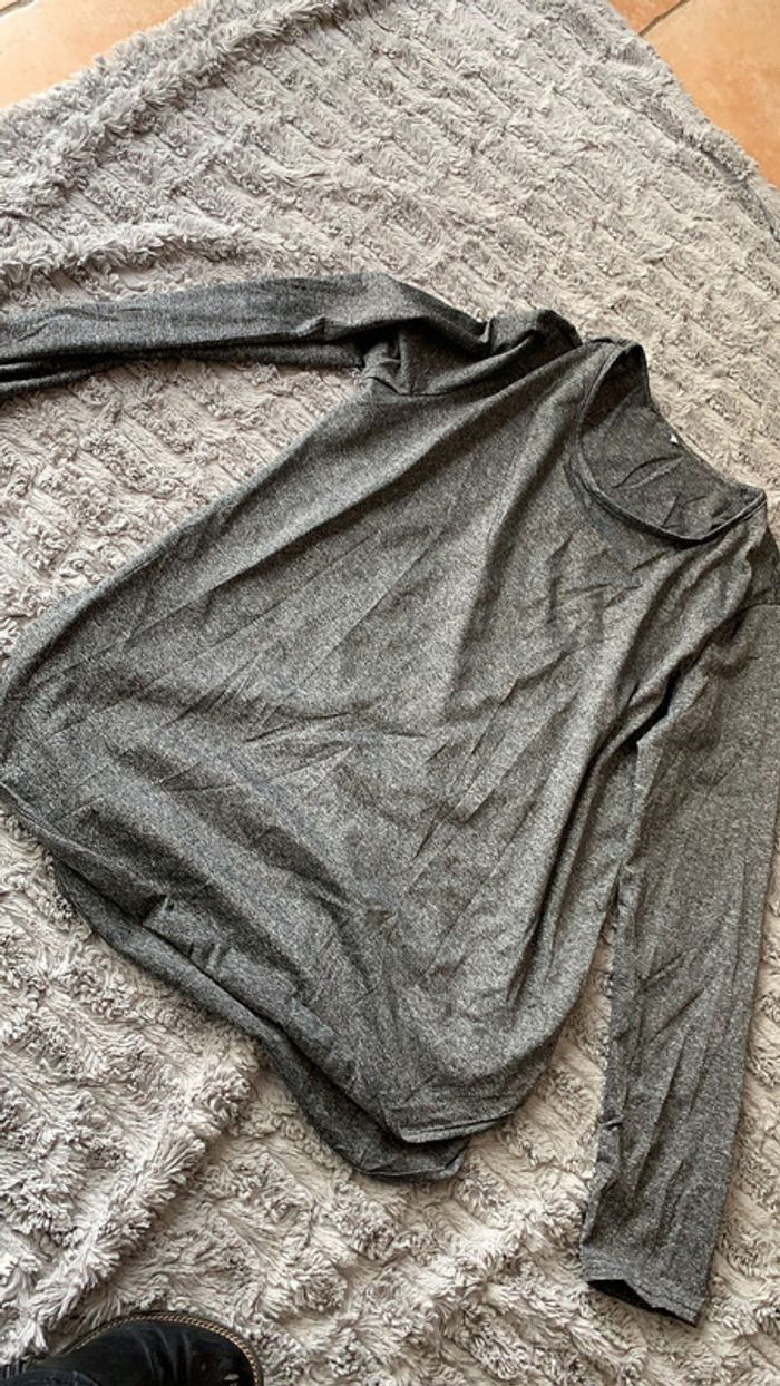 Haut manches longues gris taille xxl