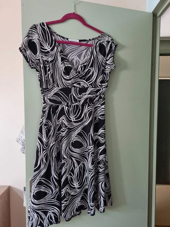Robe manches courtes