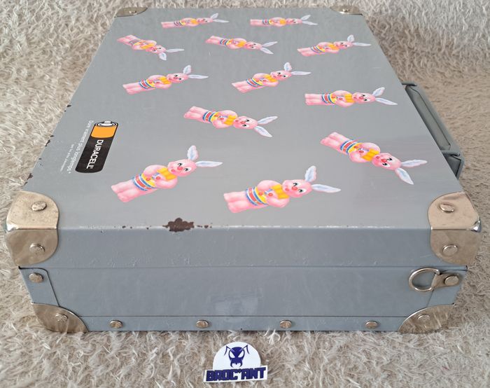 Valise publicitaire en métal Duracell lapin tambour vintage - photo numéro 6
