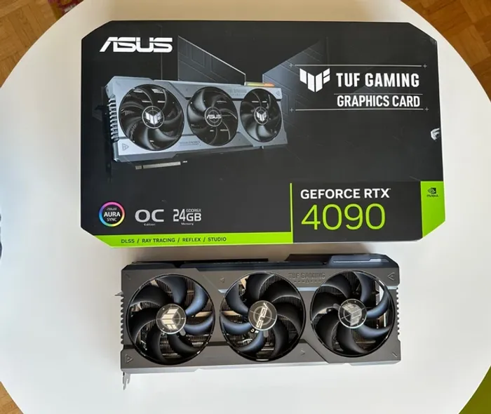 Asus tuf gaming GeForce RTX 4090 - photo numéro 2
