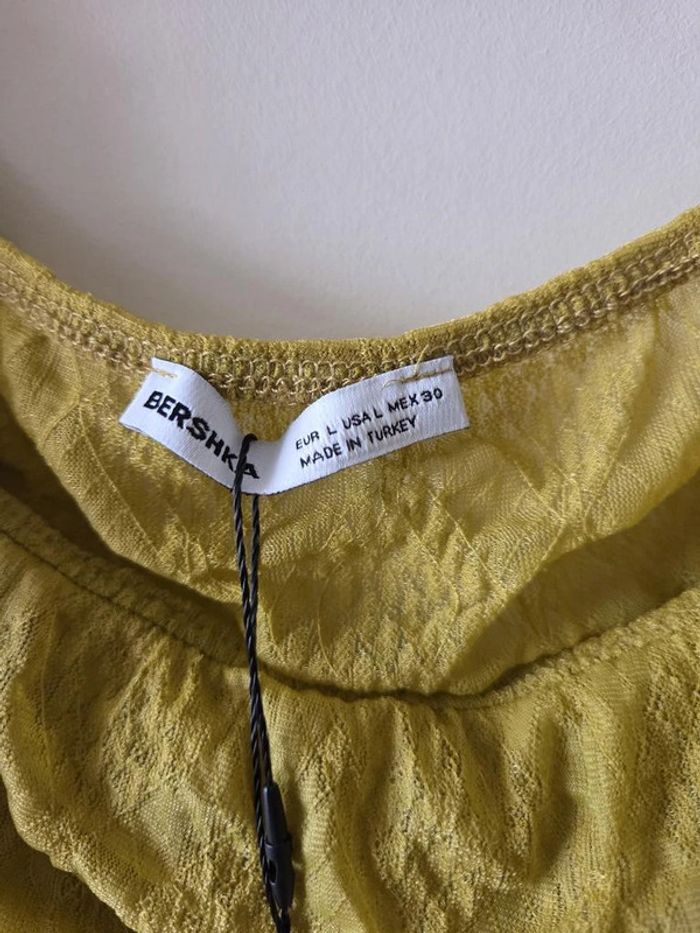t-shirt Bershka moutarde et transparence taille L - photo numéro 7