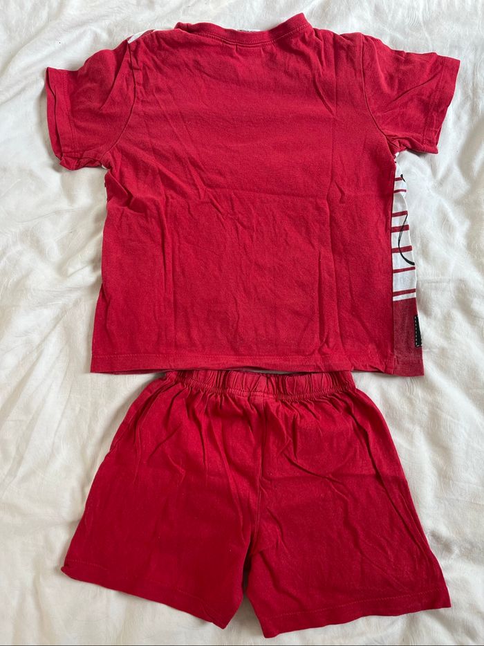 Pyjama short Mickey Mouse rouge 4A TBE - photo numéro 4