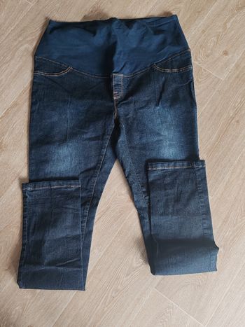 Jeans de grossesse