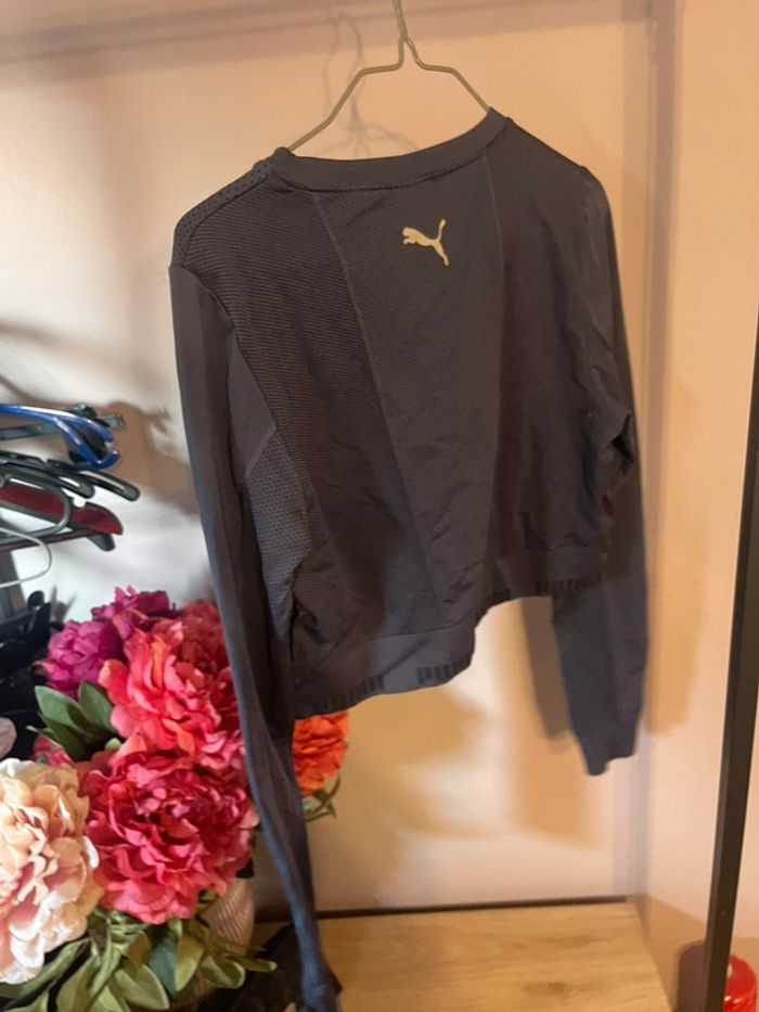 Haut sport puma - photo numéro 3