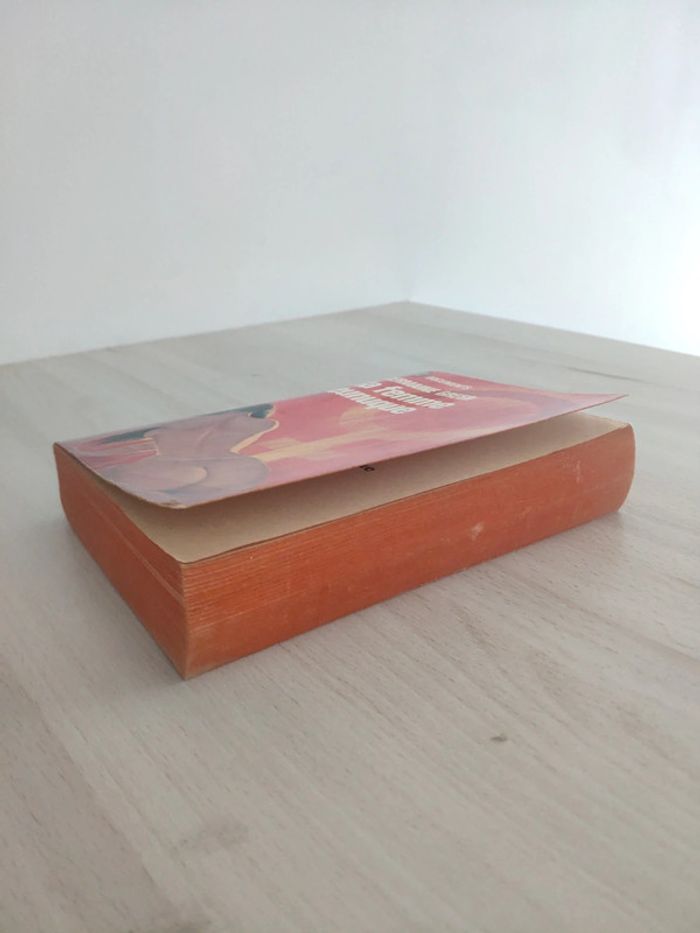Livre poche document la femme Eunuque Germaine Greer conditions féminines - photo numéro 4