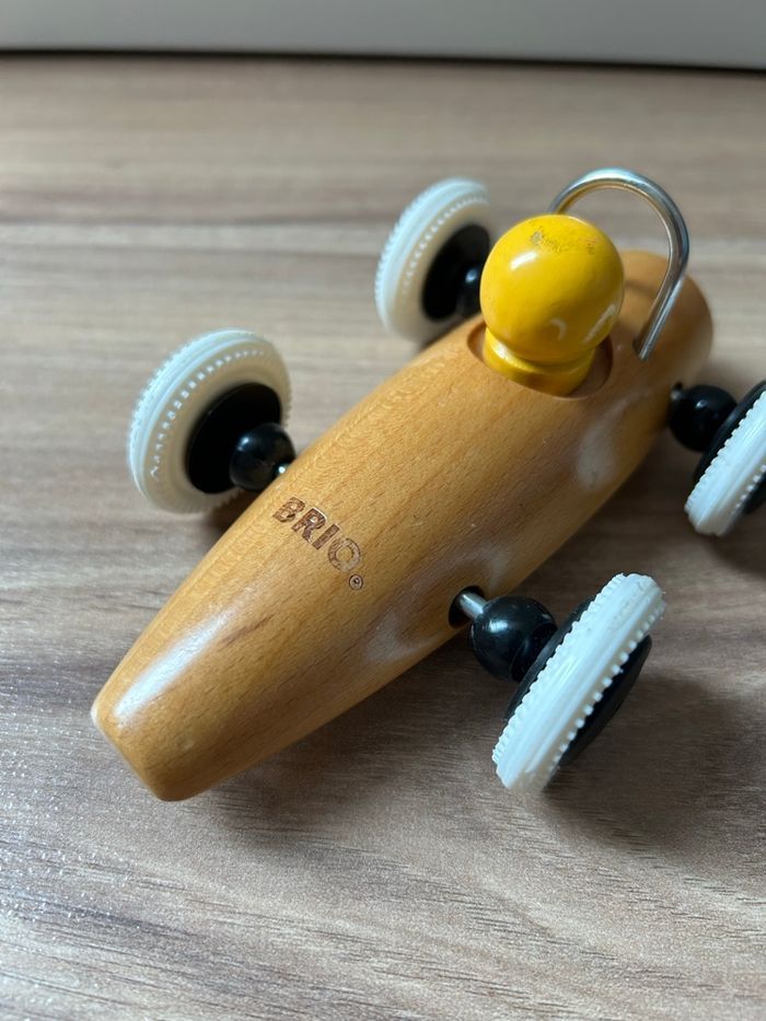 Voiture de course en bois BRIO vintage - Jaune - photo numéro 2
