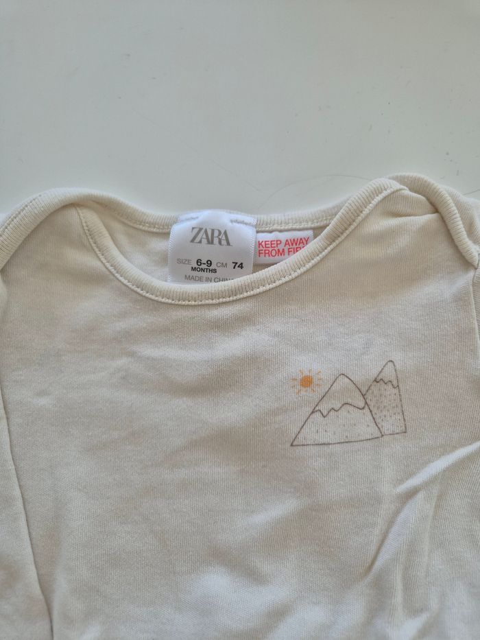 Lot bodys Zara - photo numéro 4