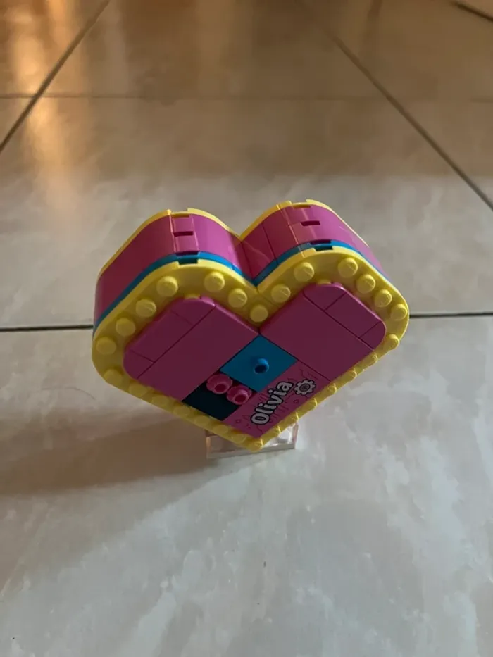 Lego la boîte cœur d’Olivia 41357 - photo numéro 2