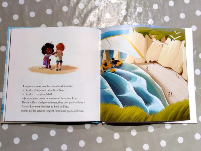 Aux Falaises d'Etretat - Virginie Grimaldi- Hachette - photo numéro 3