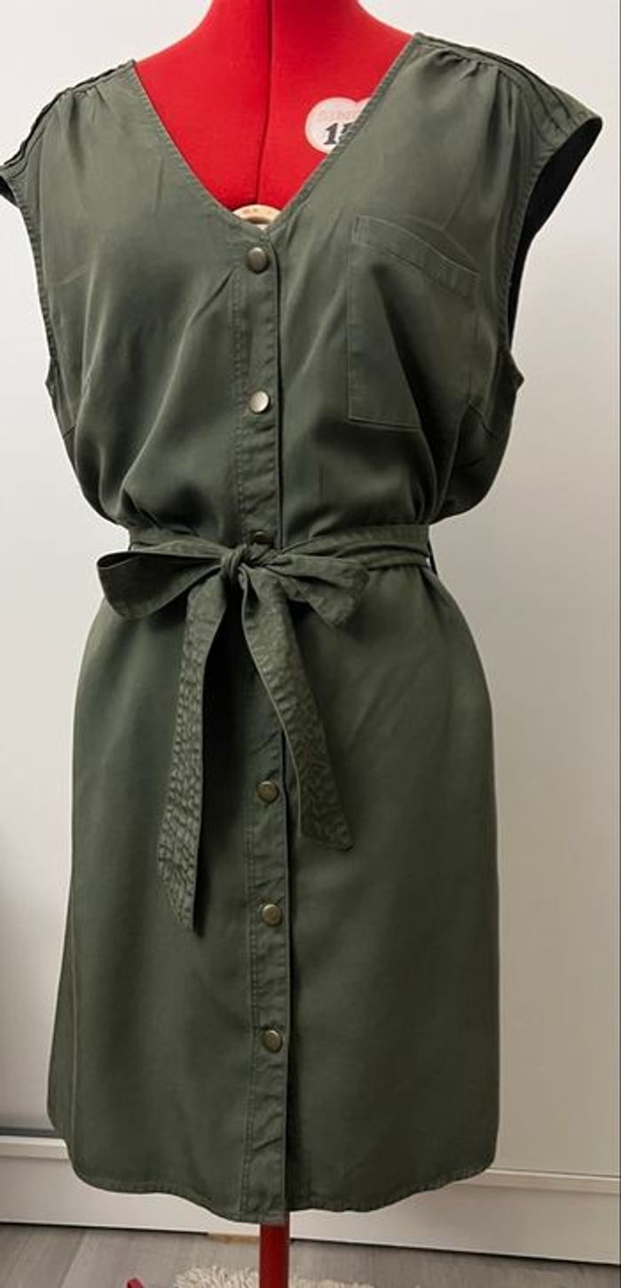 Robe fluide ceinturée droite kaki Gémo - photo numéro 4