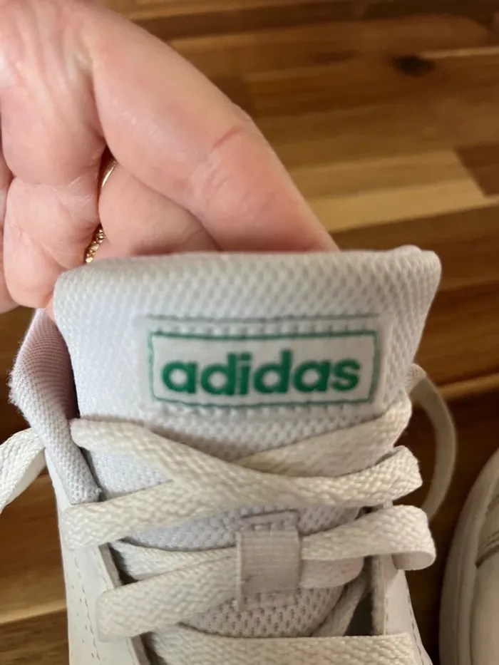 Basket adidas - photo numéro 3
