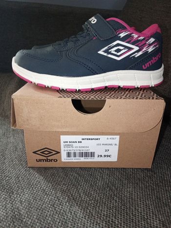 Baskets fille Umbro pointure 27 neuves