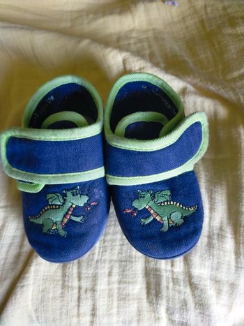 Chaussons dragon taille 20/21