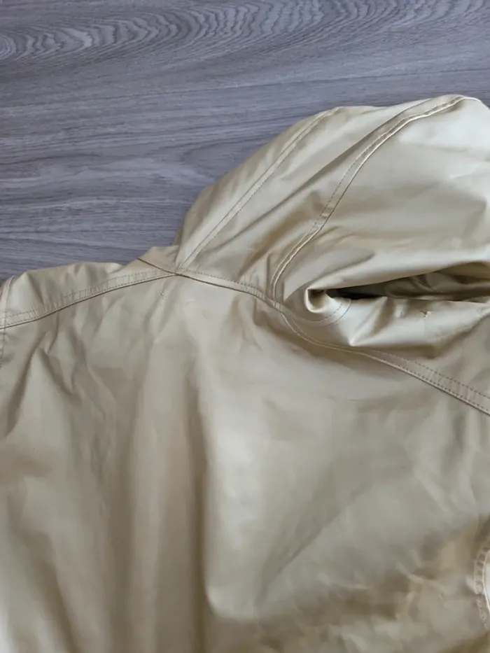 Imperméable dorée - photo numéro 8