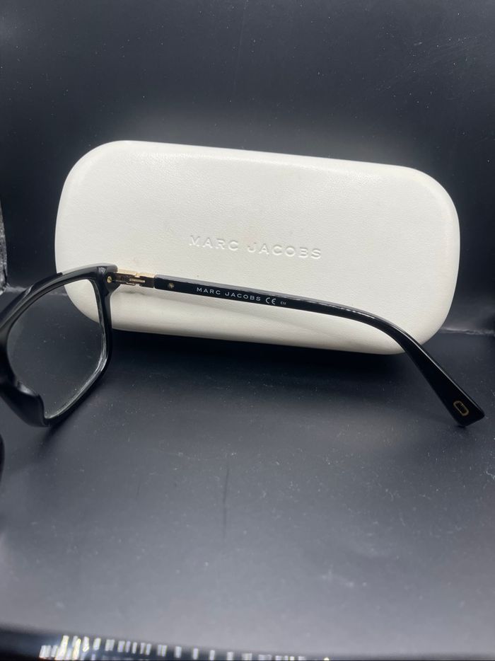Lunette de repos - photo numéro 4